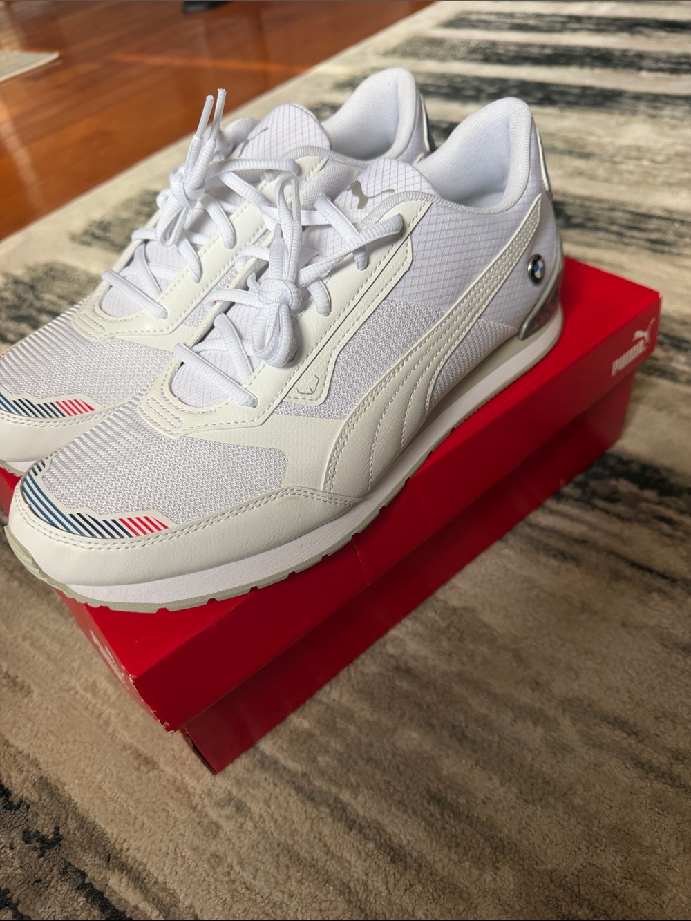 New PUMA Men's BMW MMS Track Racer Sneaker 306872 02 Sz USA 11 EUR 44.5